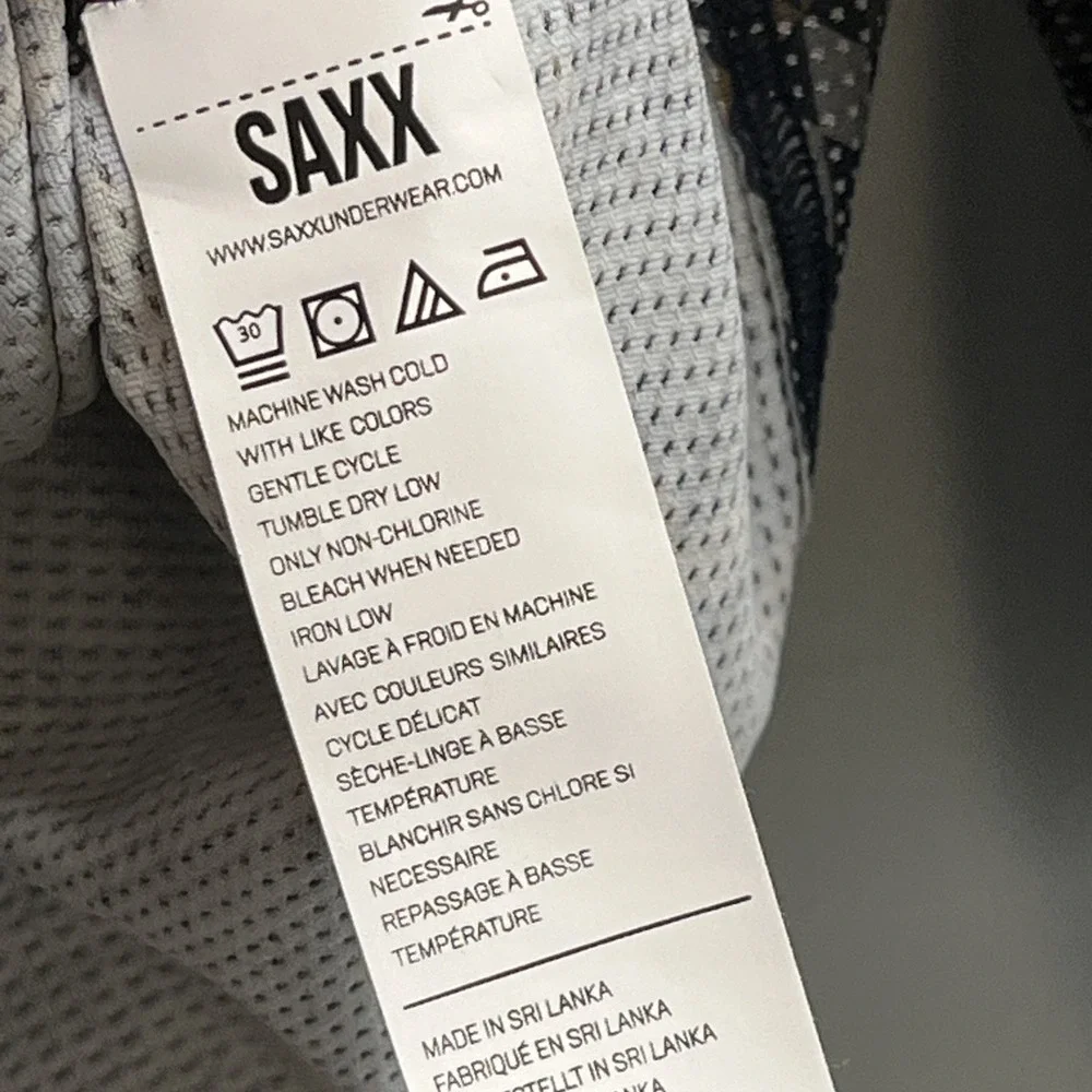 Saxx Quest Base Layer Long Sleeve Mesh Quick Dry Size L Moisture Wicking Outdoor